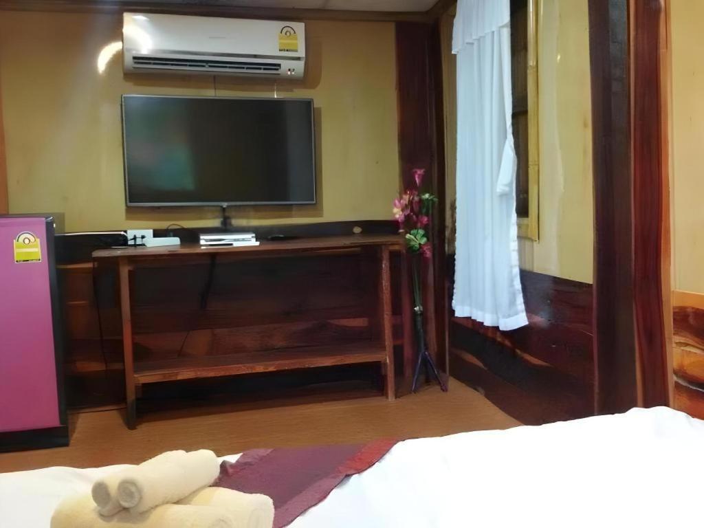 Jidapa Resort Аюттхая Экстерьер фото