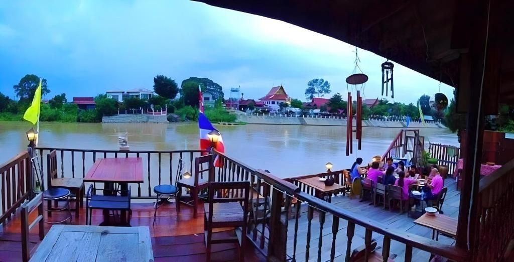 Jidapa Resort Аюттхая Экстерьер фото